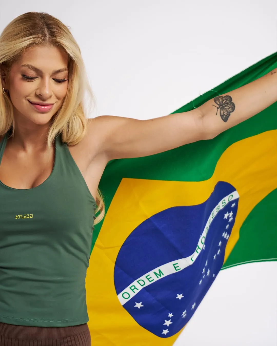 Destaque sua vitrine com as peças mais desejadas da temporada.